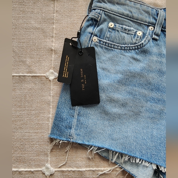 rag & bone The Dre Low‑Rise Shortie Denim Shorts Size 24 Light Wash NWT - Picture 10 of 10